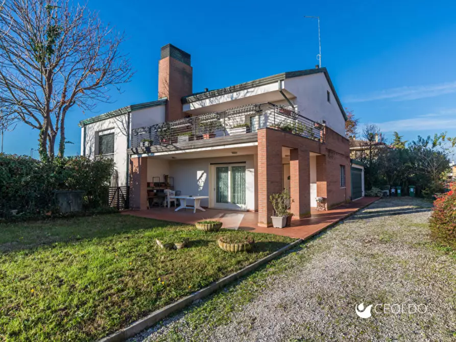 Immagine 2 di Casa bifamiliare in vendita  in Via Goffredo Mameli a Vigonza