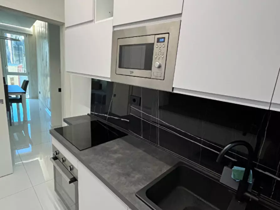 Immagine 5 di Appartamento in affitto  in Corso del Popolo a Rovigo