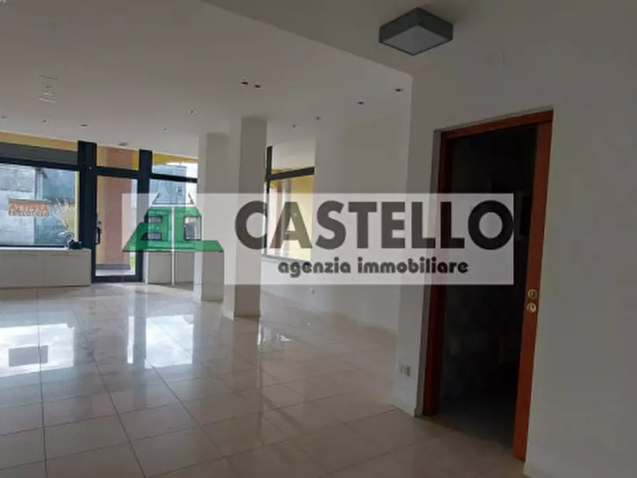 Immagine 6 di Negozio in vendita  in Via Roma a Vigodarzere