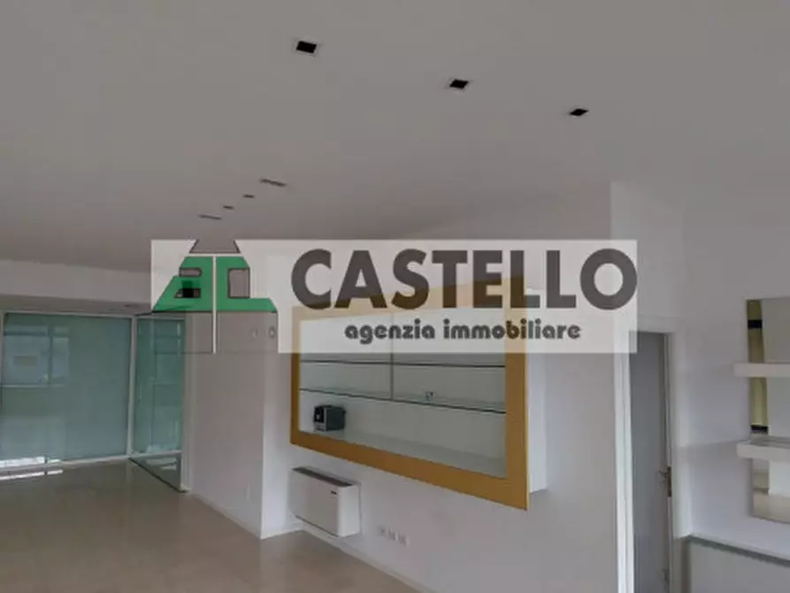 Immagine 7 di Negozio in vendita  in Via Roma a Vigodarzere