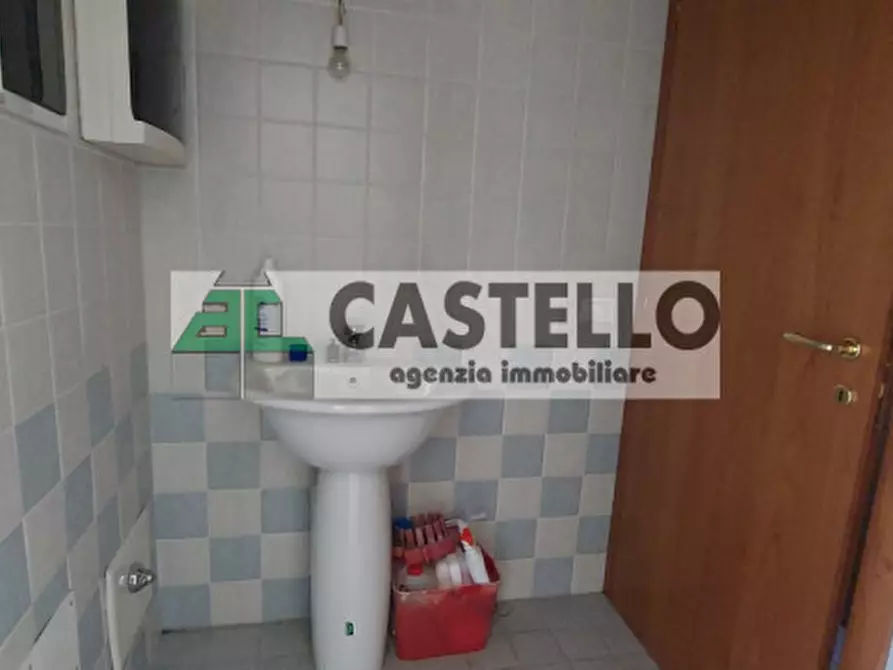 Immagine 11 di Negozio in vendita  in Via Roma a Vigodarzere