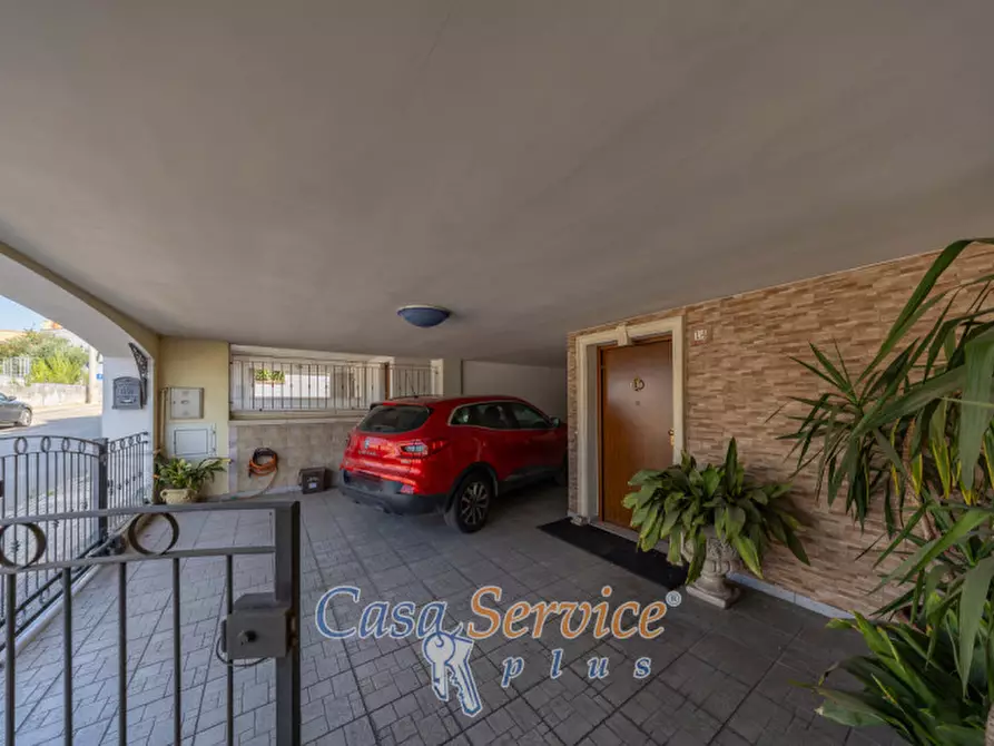 Immagine 11 di Villa in vendita  in Via Brindisi a Casarano