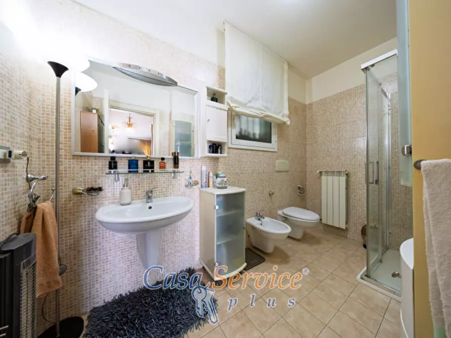 Immagine 15 di Villa in vendita  in Via Brindisi a Casarano