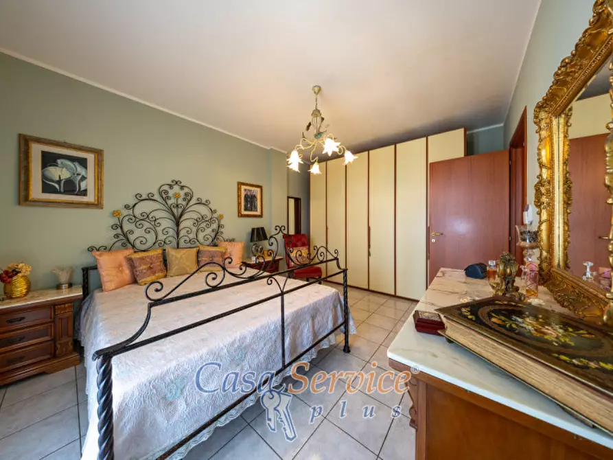 Immagine 30 di Villa in vendita  in Via Brindisi a Casarano