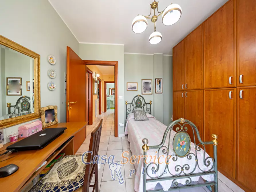 Immagine 35 di Villa in vendita  in Via Brindisi a Casarano