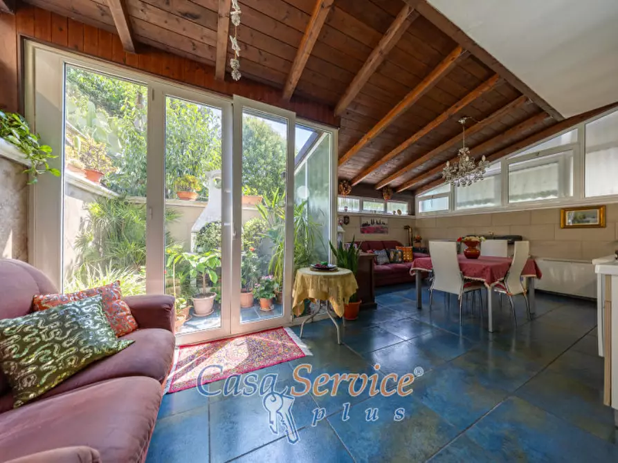 Immagine 50 di Villa in vendita  in Via Brindisi a Casarano