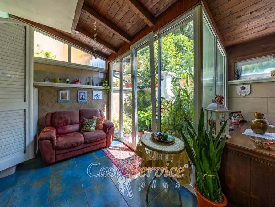 Immagine 53 di Villa in vendita  in Via Brindisi a Casarano