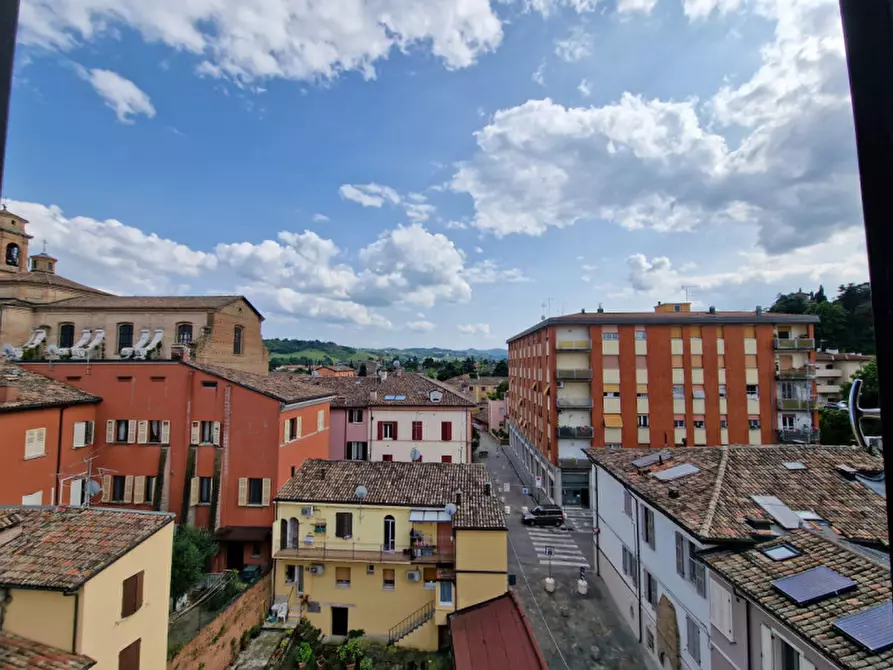 Immagine 1 di Appartamento in vendita  in Piazza Amendola a Cesena
