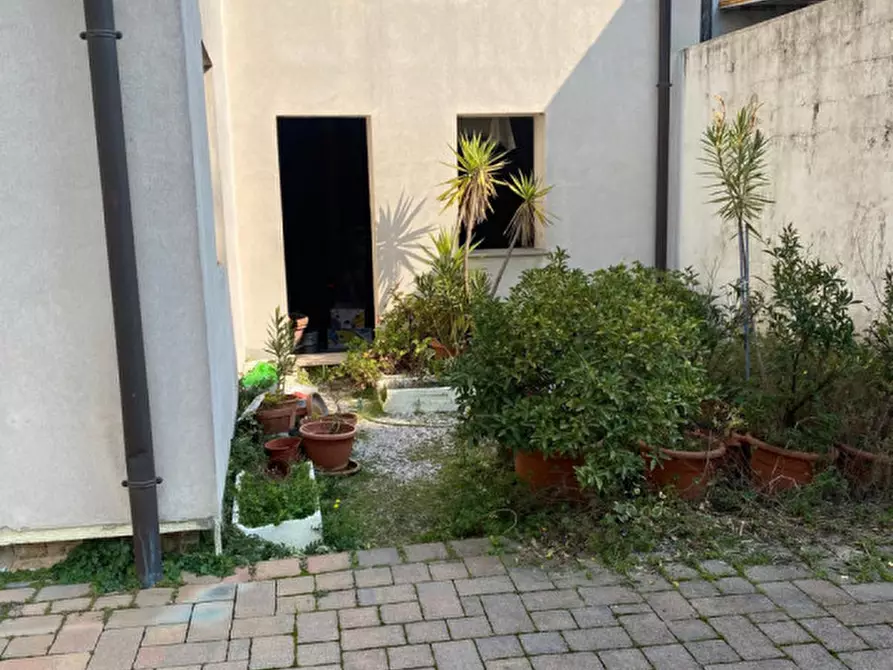 Immagine 3 di Casa indipendente in vendita  in Via Castello a Piove Di Sacco