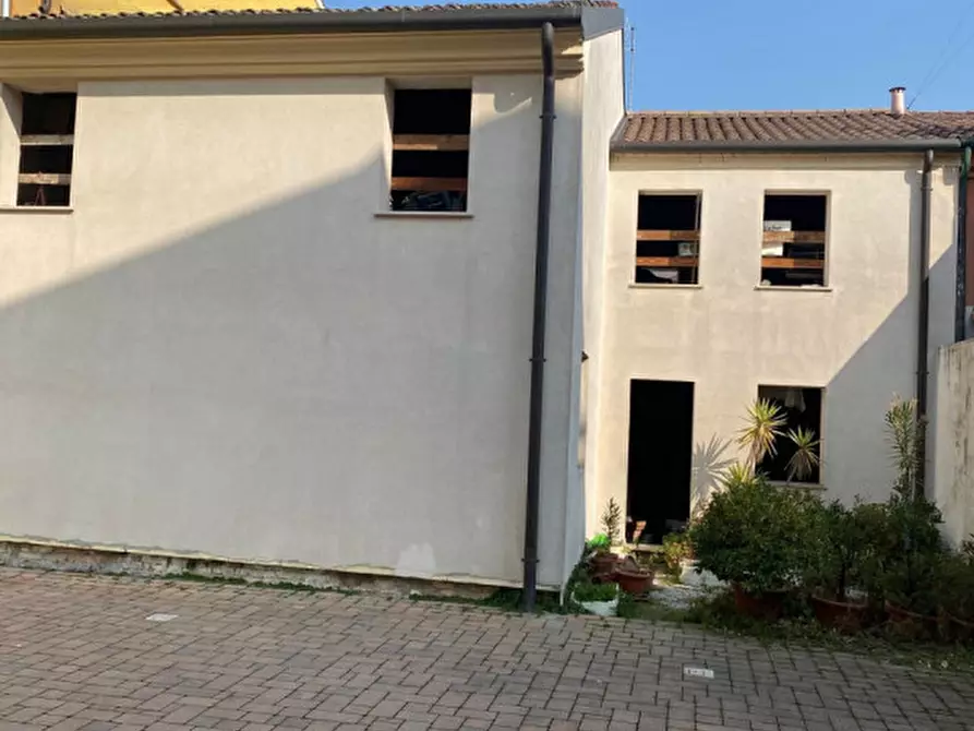 Immagine 5 di Casa indipendente in vendita  in Via Castello a Piove Di Sacco