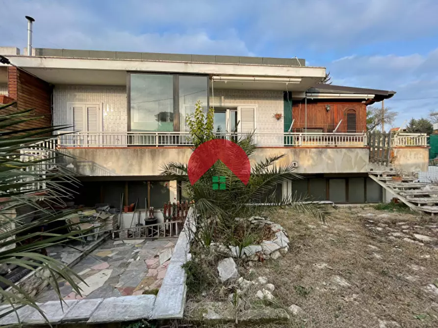 Immagine 1 di Villetta a schiera in vendita  a Matera