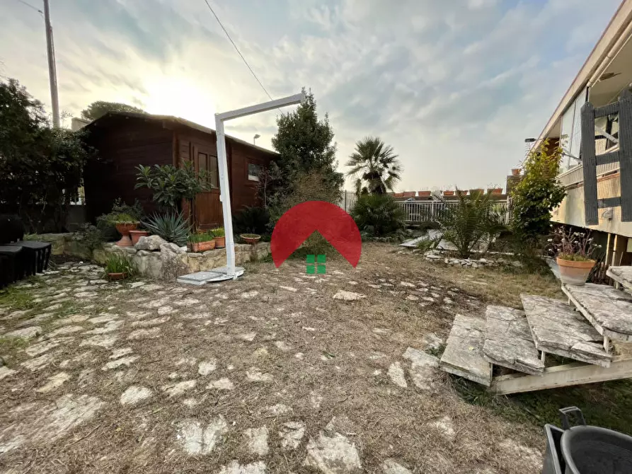 Immagine 40 di Villetta a schiera in vendita  a Matera