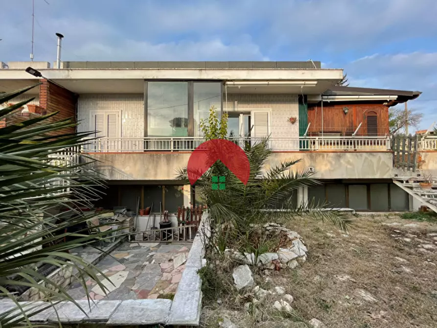 Immagine 42 di Villetta a schiera in vendita  a Matera