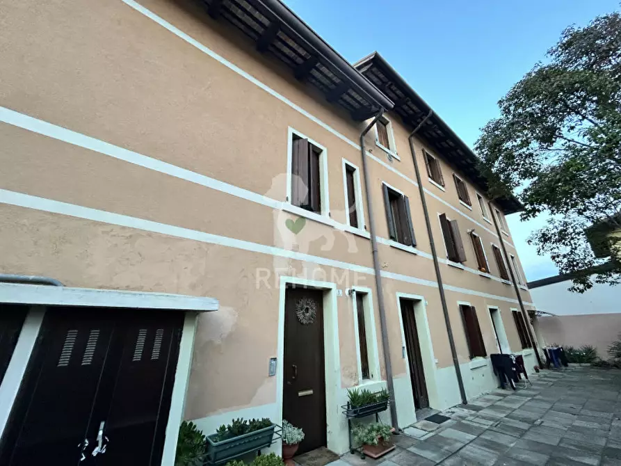 Immagine 23 di Appartamento in vendita  in Via Palestro, 8 a Udine