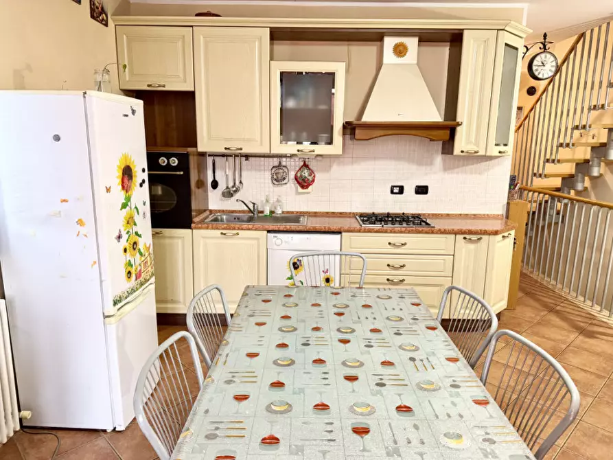 Immagine 7 di Villetta a schiera in vendita  in Via 16 giugno 1 a Sissa Trecasali