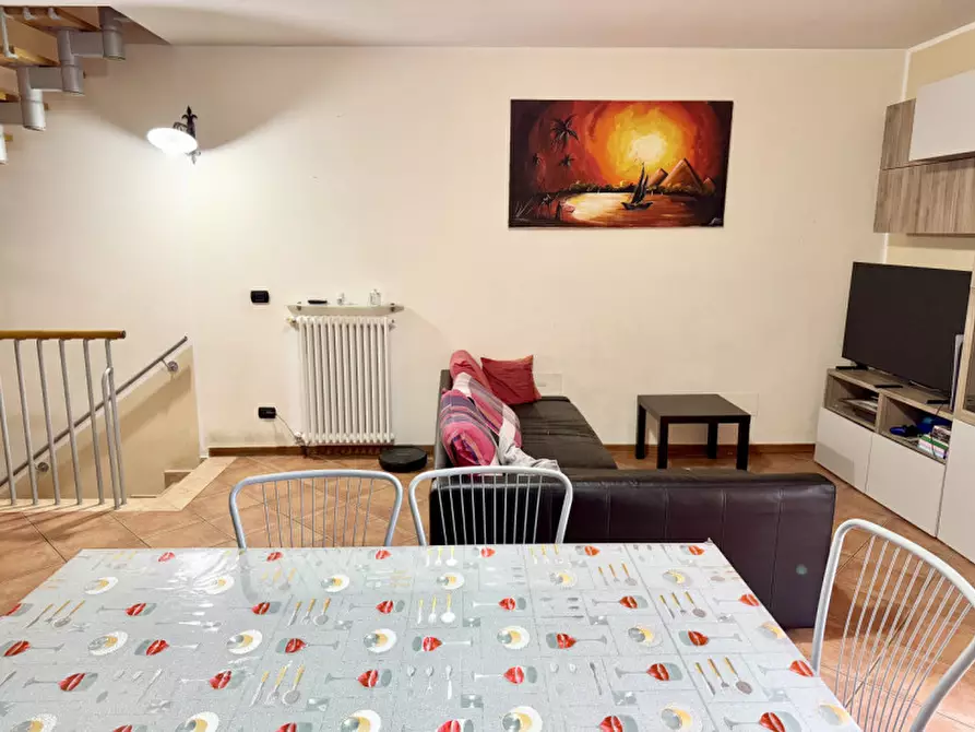 Immagine 10 di Villetta a schiera in vendita  in Via 16 giugno 1 a Sissa Trecasali