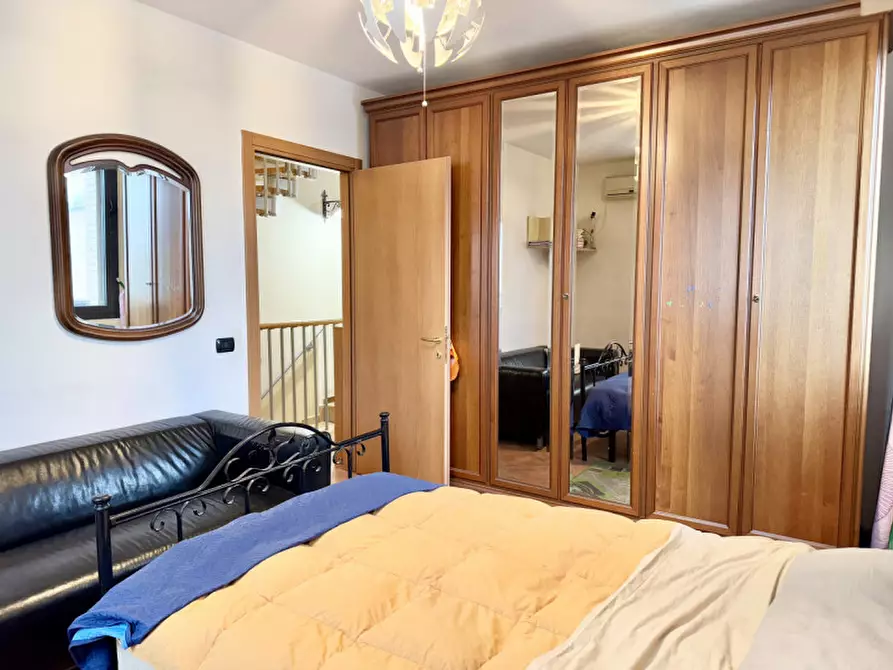 Immagine 20 di Villetta a schiera in vendita  in Via 16 giugno 1 a Sissa Trecasali