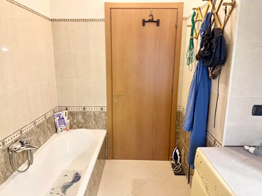 Immagine 23 di Villetta a schiera in vendita  in Via 16 giugno 1 a Sissa Trecasali