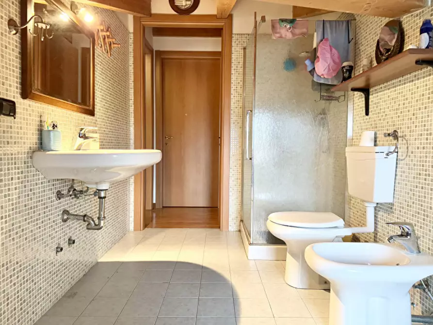 Immagine 33 di Villetta a schiera in vendita  in Via 16 giugno 1 a Sissa Trecasali