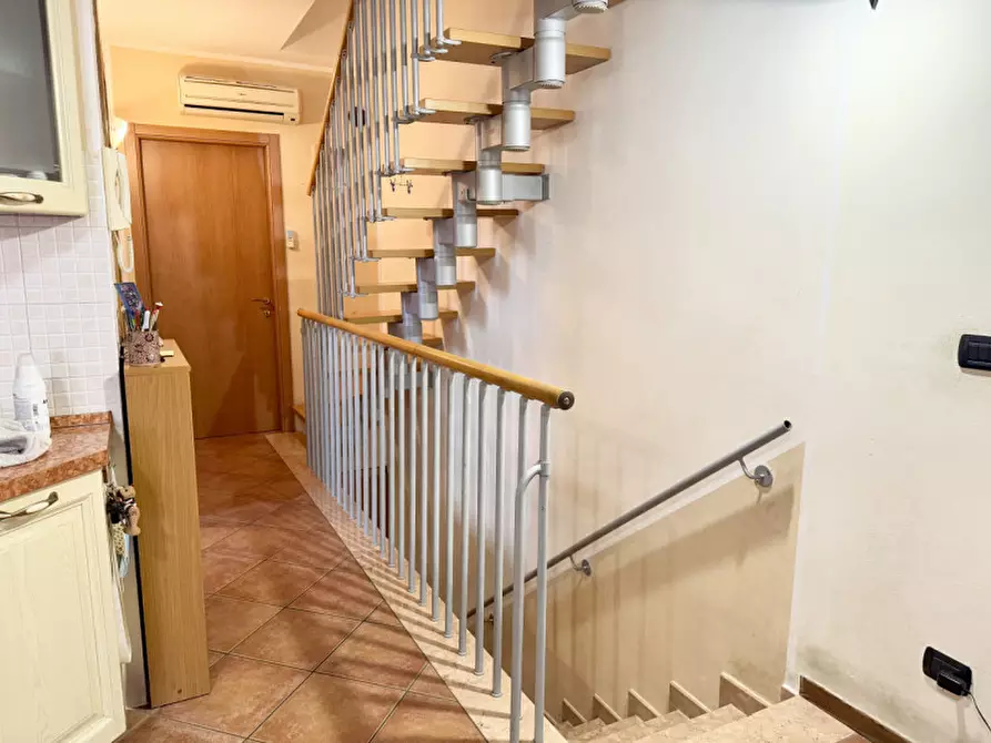 Immagine 35 di Villetta a schiera in vendita  in Via 16 giugno 1 a Sissa Trecasali