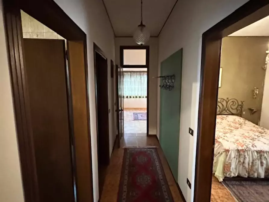 Immagine 12 di Casa bifamiliare in vendita  in Via Restello a Villa Del Conte