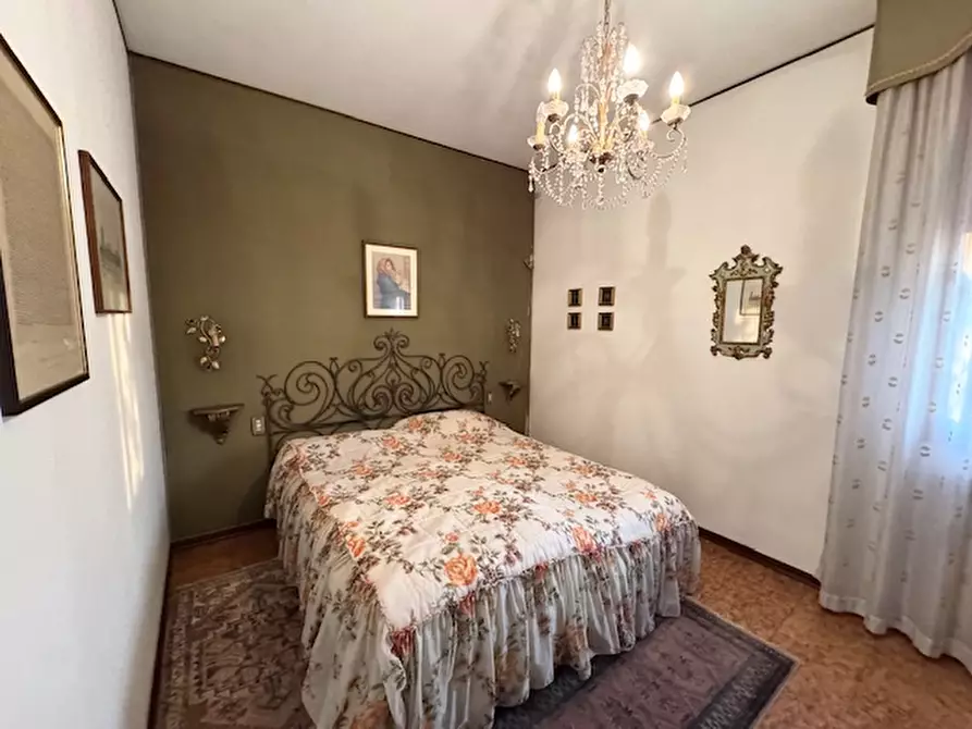 Immagine 13 di Casa bifamiliare in vendita  in Via Restello a Villa Del Conte