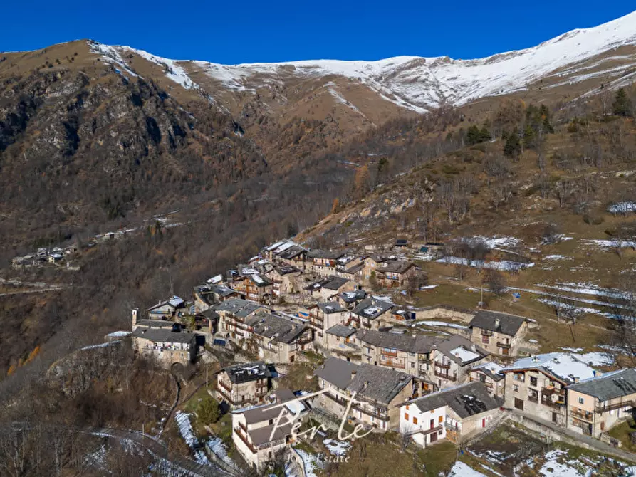 Immagine 38 di Attico in vendita  a Stroppo