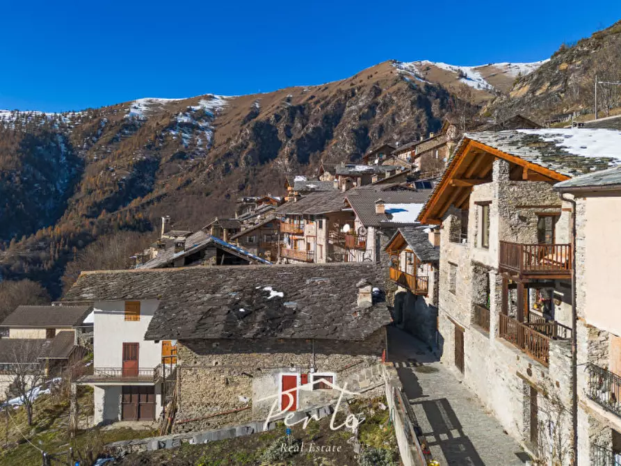 Immagine 42 di Attico in vendita  a Stroppo