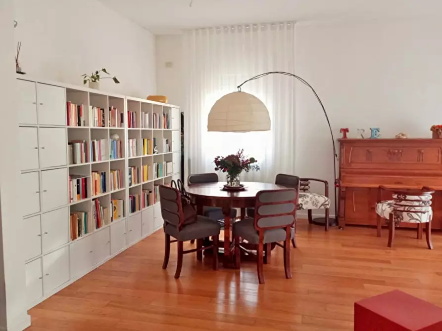 Immagine 1 di Casa bifamiliare in vendita  in Legione Antonini a Vicenza