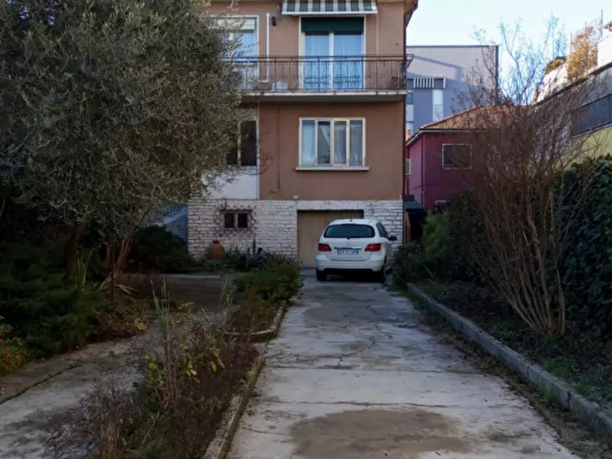 Immagine 18 di Casa bifamiliare in vendita  in Legione Antonini a Vicenza