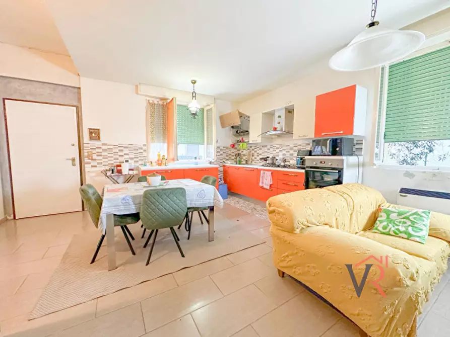 Immagine 21 di Casa indipendente in vendita  in Via Guglielmo Marconi a Trenzano