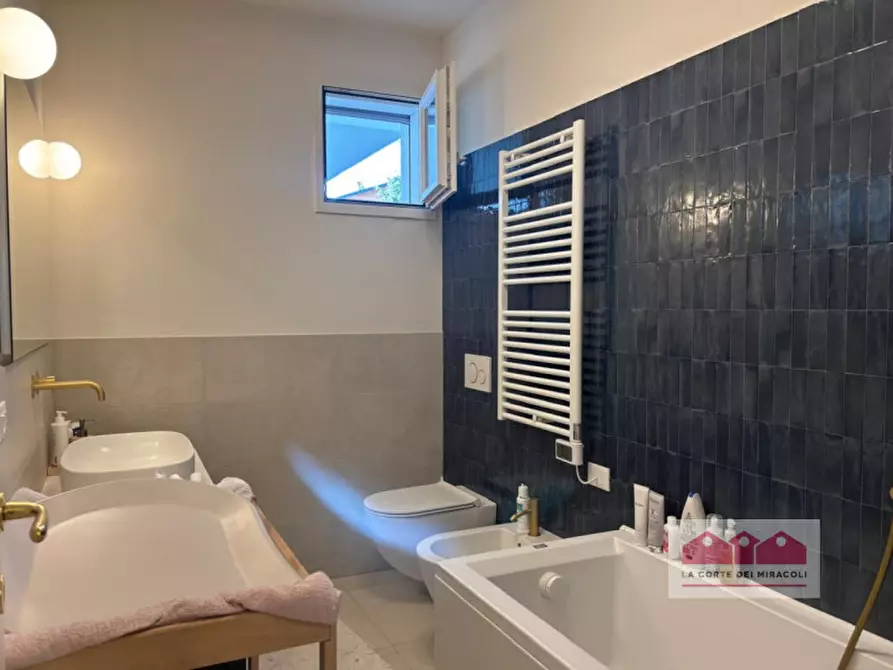 Immagine 23 di Appartamento in vendita  in Via Metauro a Vicenza