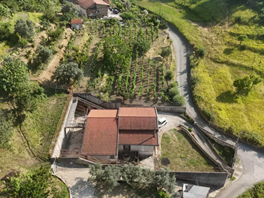 Immagine 60 di Villa in vendita  in Via Del Canale a Salerno