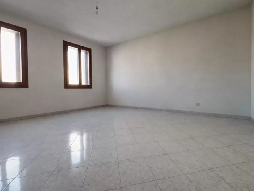 Immagine 4 di Casa indipendente in vendita  in Via Giuseppe Mazzini, 8 a Dueville