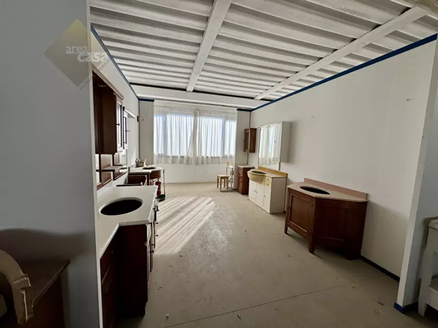 Immagine 11 di Capannone industriale in vendita  in Via del Lavoro a Rosà