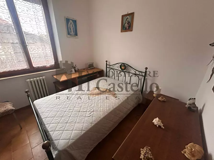 Immagine 9 di Villetta a schiera in vendita  a Castiglione Del Lago