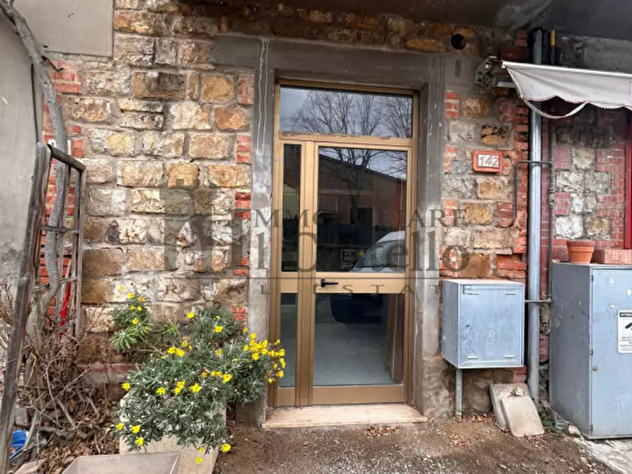 Immagine 16 di Villetta a schiera in vendita  a Castiglione Del Lago