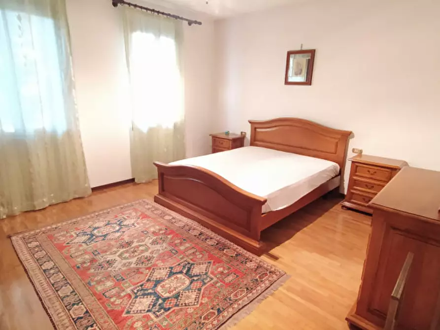 Immagine 7 di Casa bifamiliare in vendita  in via Polesine a Padova