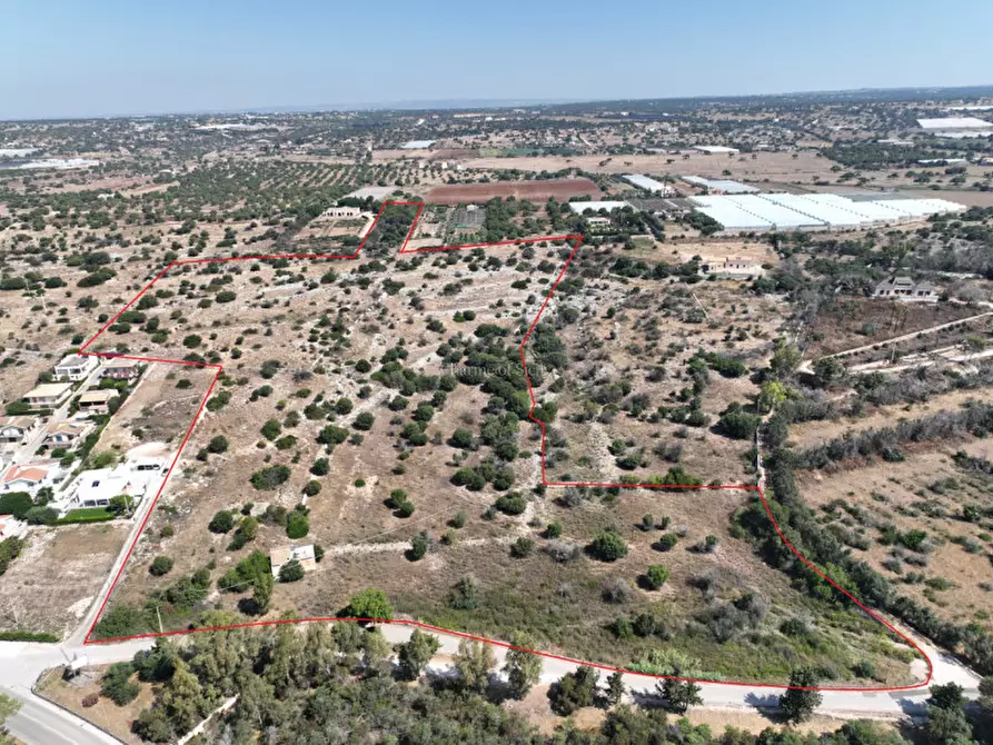 Immagine 2 di Terreno in vendita  a Scicli