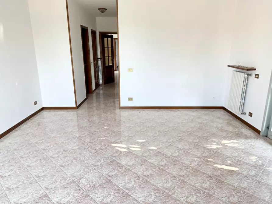 Immagine 8 di Appartamento in vendita  in VIA I MAGGIO 30 a San Secondo Parmense