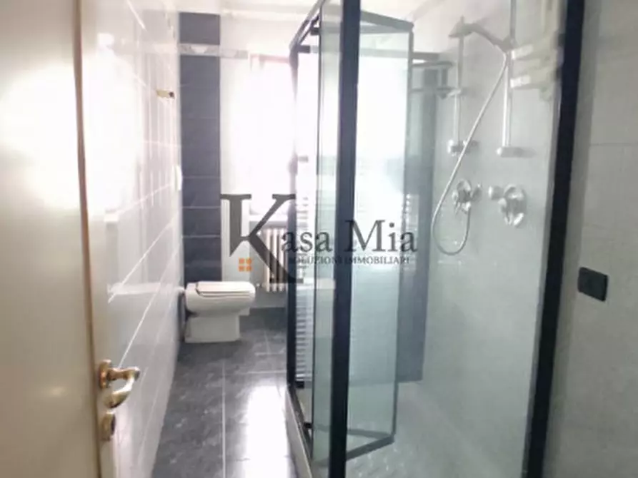 Immagine 13 di Appartamento in vendita  in via osasco 2 a Torino