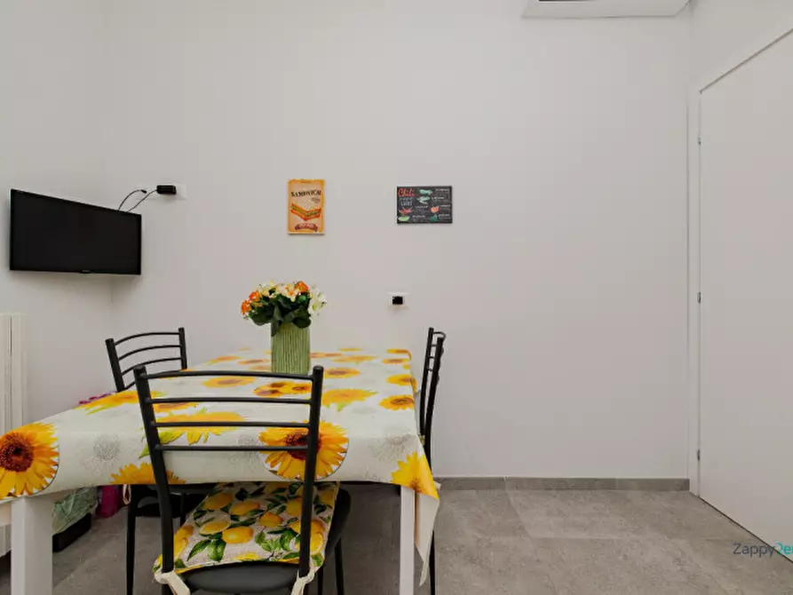 Immagine 15 di Appartamento in affitto  in Via G. Matteotti a Agrate Brianza