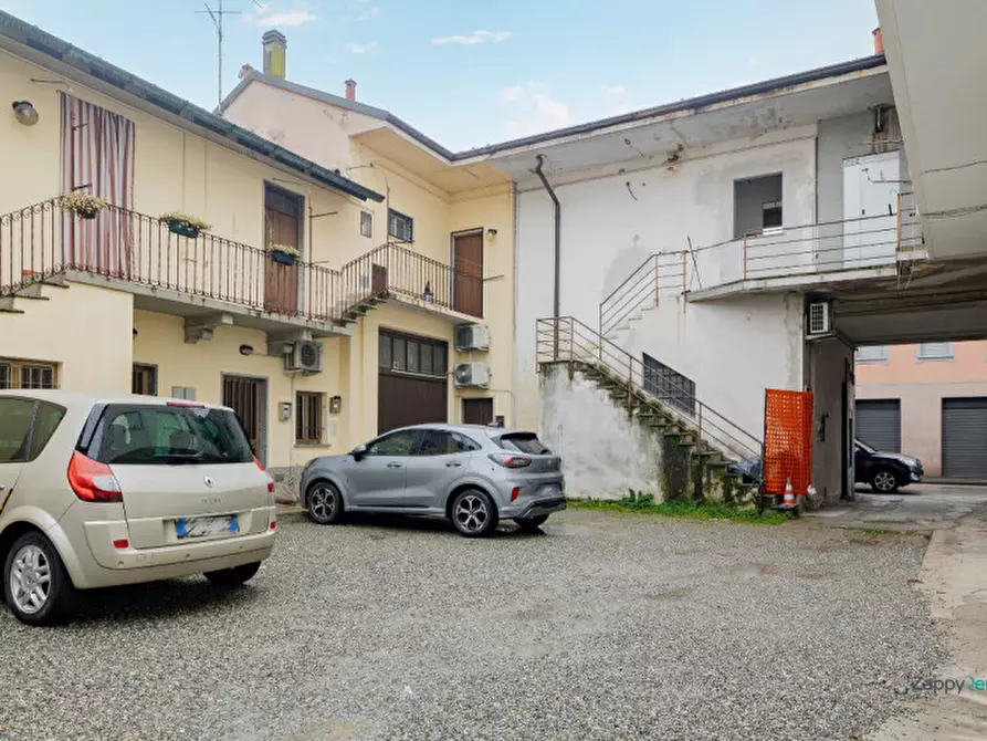 Immagine 36 di Appartamento in affitto  in Via G. Matteotti a Agrate Brianza