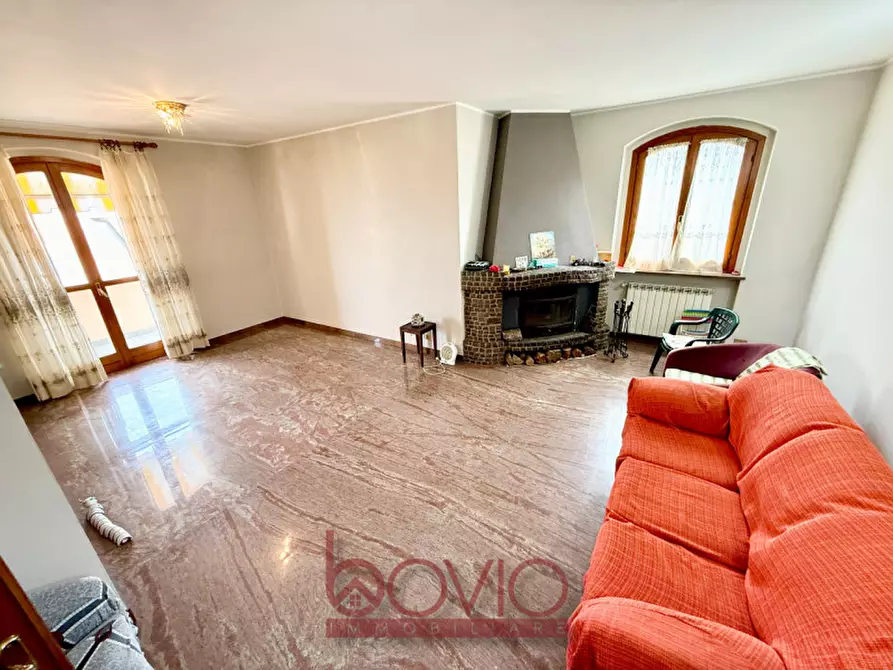 Immagine 23 di Appartamento in vendita  in VIA BORGARELLA 10 a San Mauro Torinese