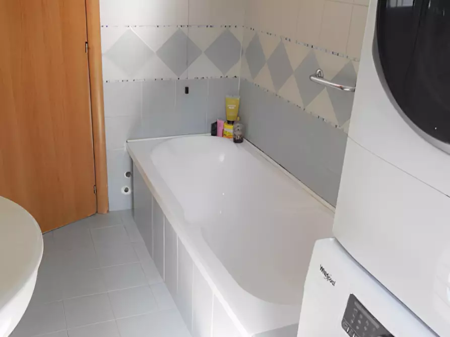 Immagine 9 di Appartamento in vendita  in Via Lombardia, 1 a Scorzè