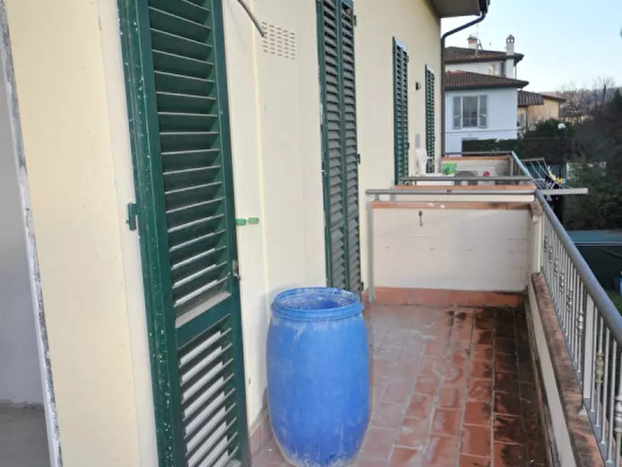 Immagine 11 di Appartamento in vendita  in via Bucciarelli Ducci a Terranuova Bracciolini
