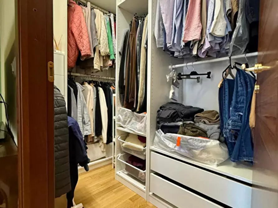 Immagine 12 di Appartamento in vendita  in Via Marzabotto a Parma