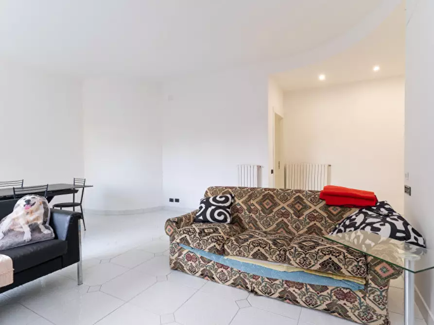 Immagine 8 di Appartamento in vendita  in Viale Crotone a Catanzaro