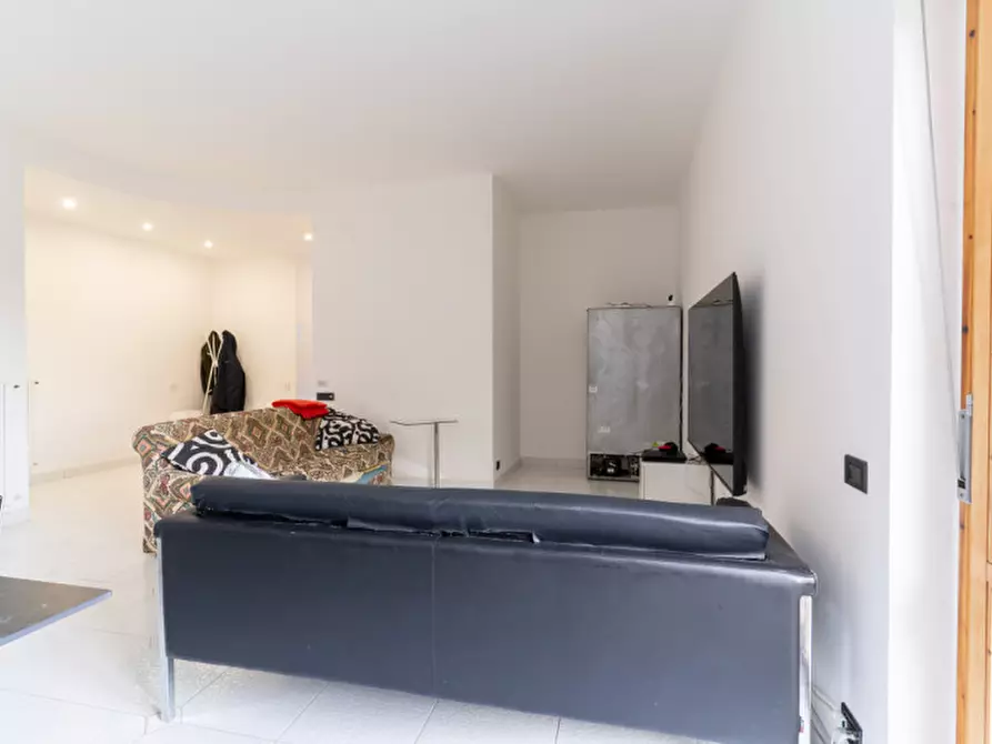 Immagine 11 di Appartamento in vendita  in Viale Crotone a Catanzaro