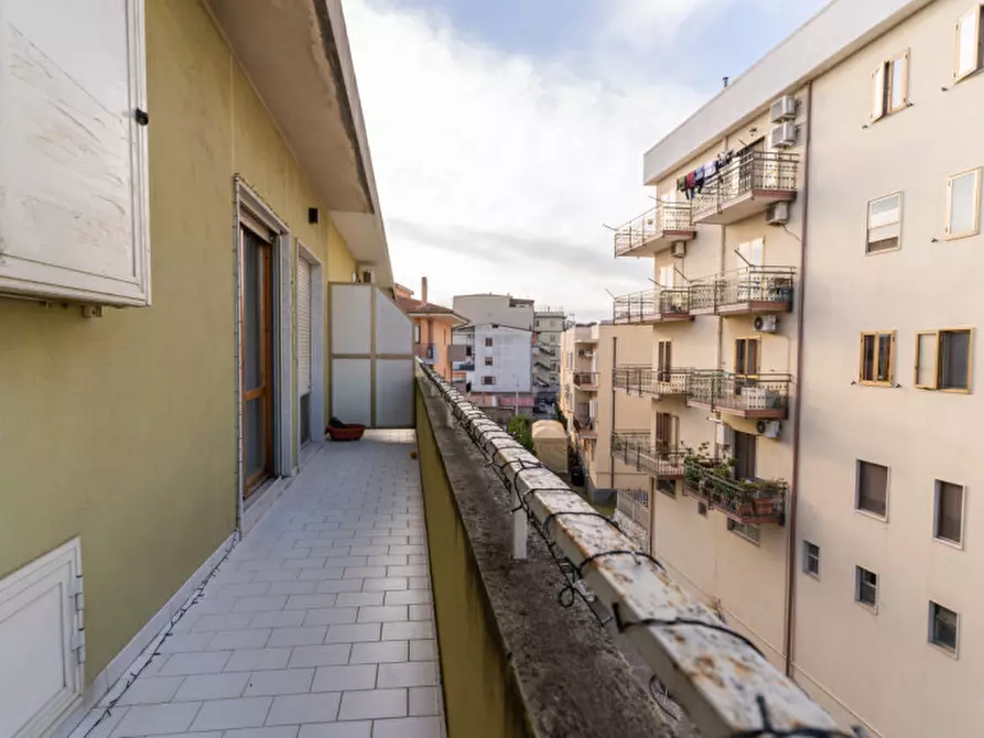 Immagine 32 di Appartamento in vendita  in Viale Crotone a Catanzaro